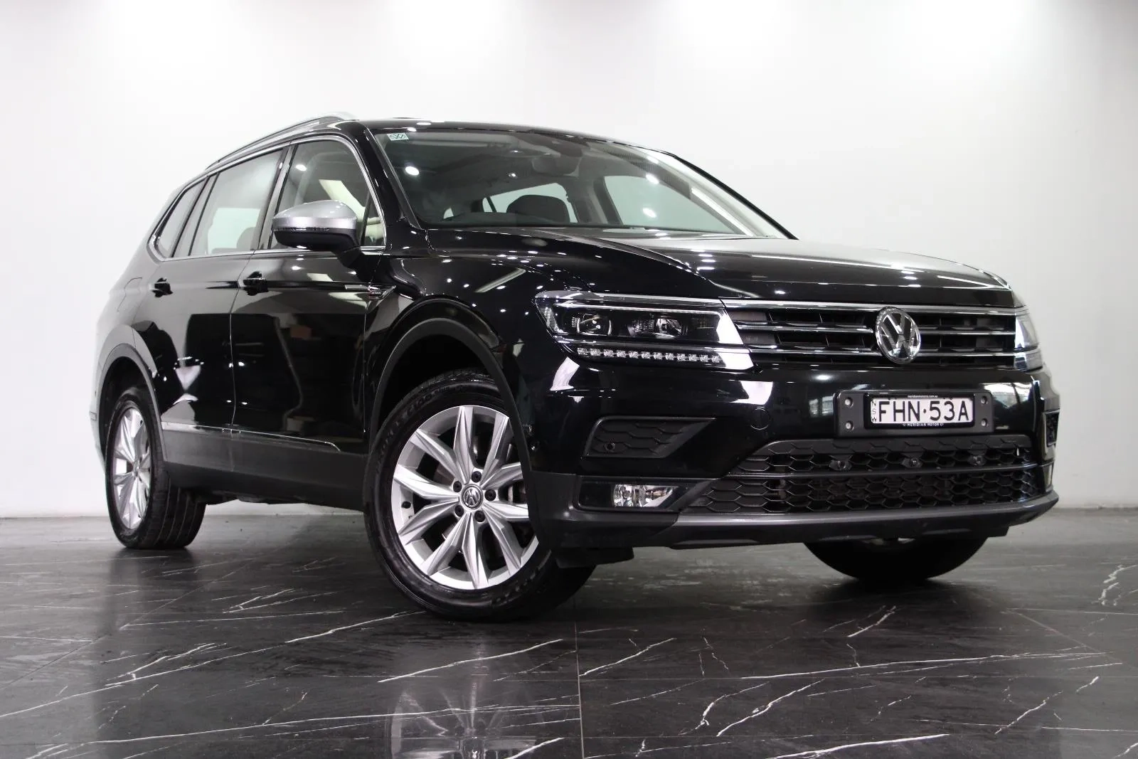 Volkswagen-Tiguan-132TSI Comfortline Allspace