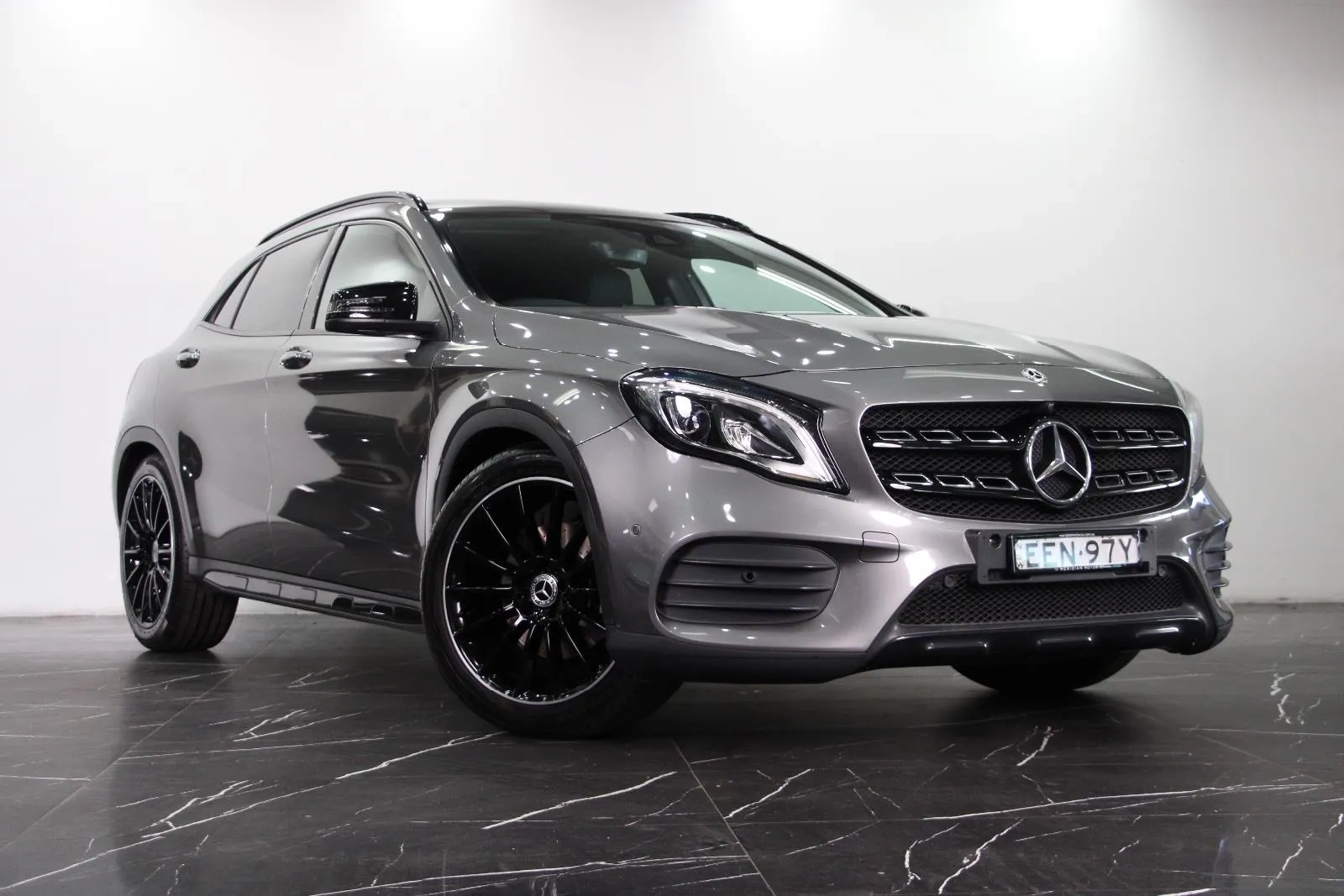 Mercedes-Benz-GLA-Class-GLA250