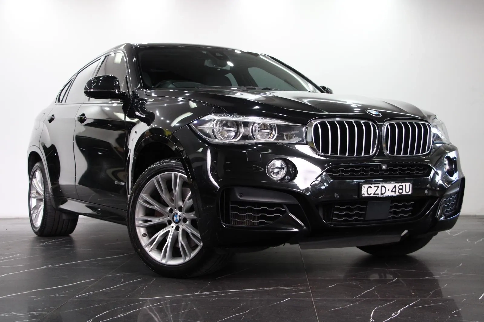 BMW-X6-xDrive50i